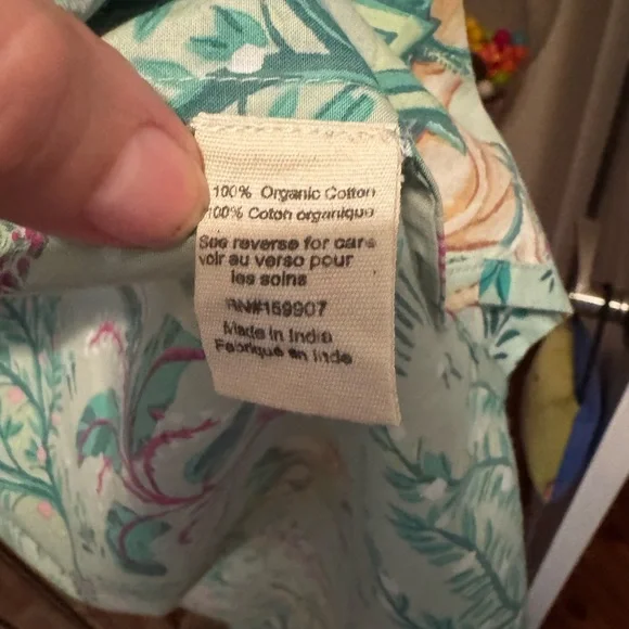 Printfresh long robe in Camel’s Courtyard print - Picture 2 of 5